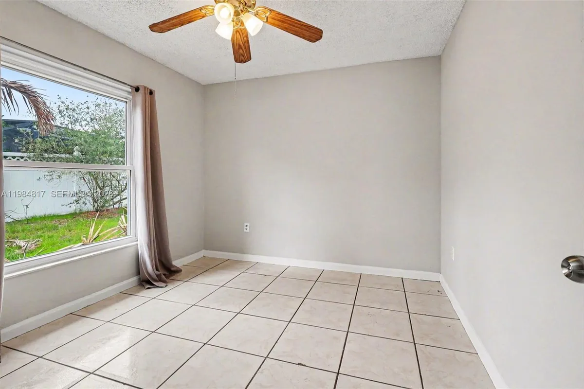 5114 Sage Way, Kissimmee FL 34758