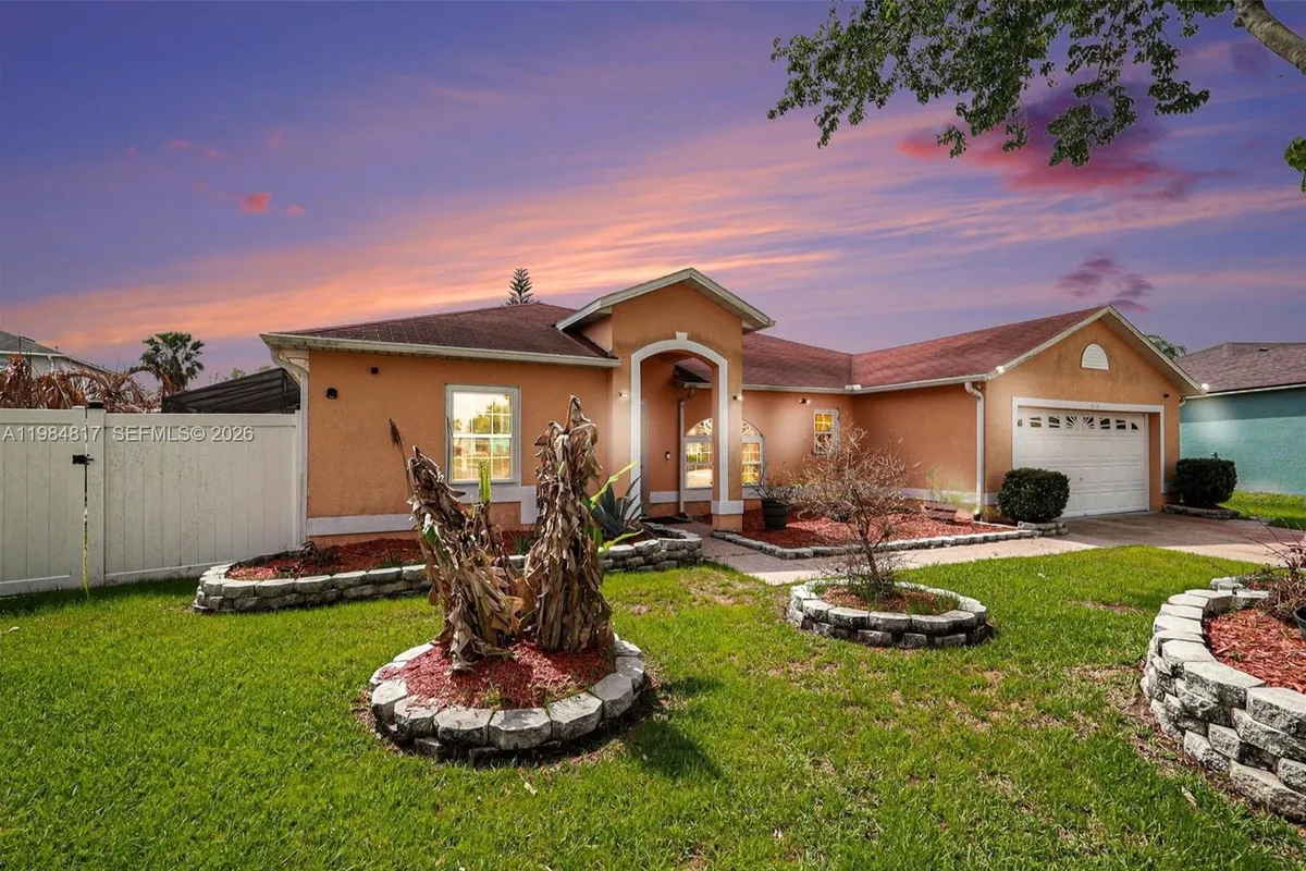 5114 Sage Way, Kissimmee FL 34758