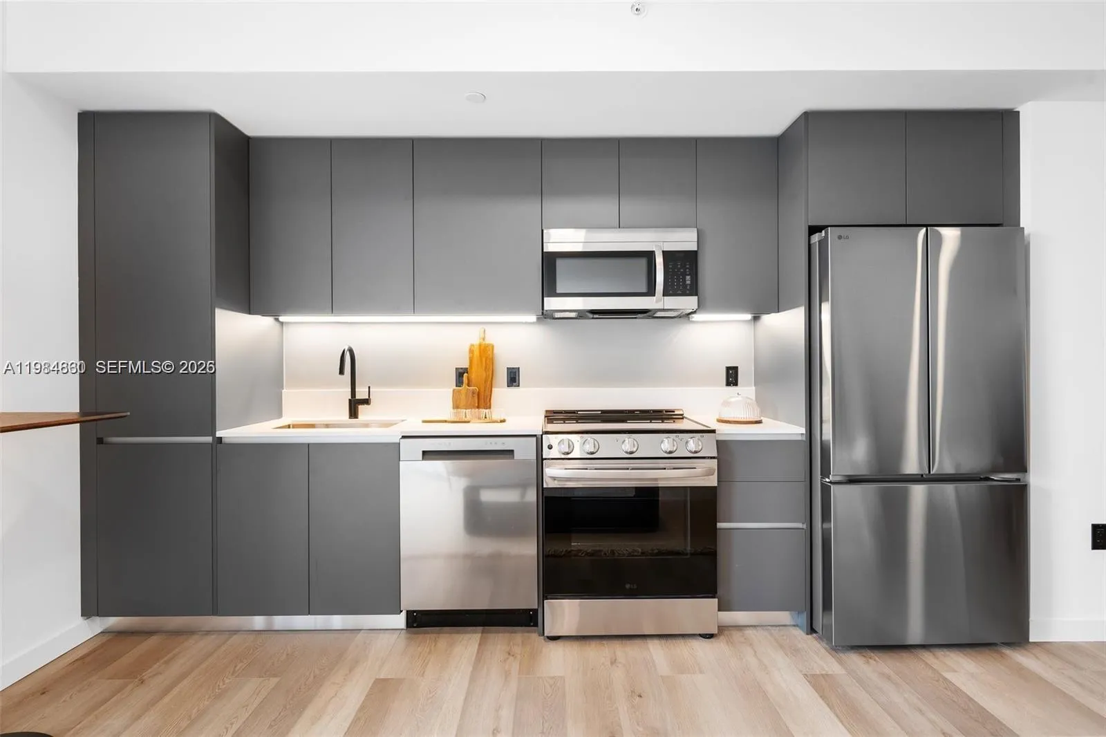 307 SW 5th St # 1, Fort Lauderdale FL 33315