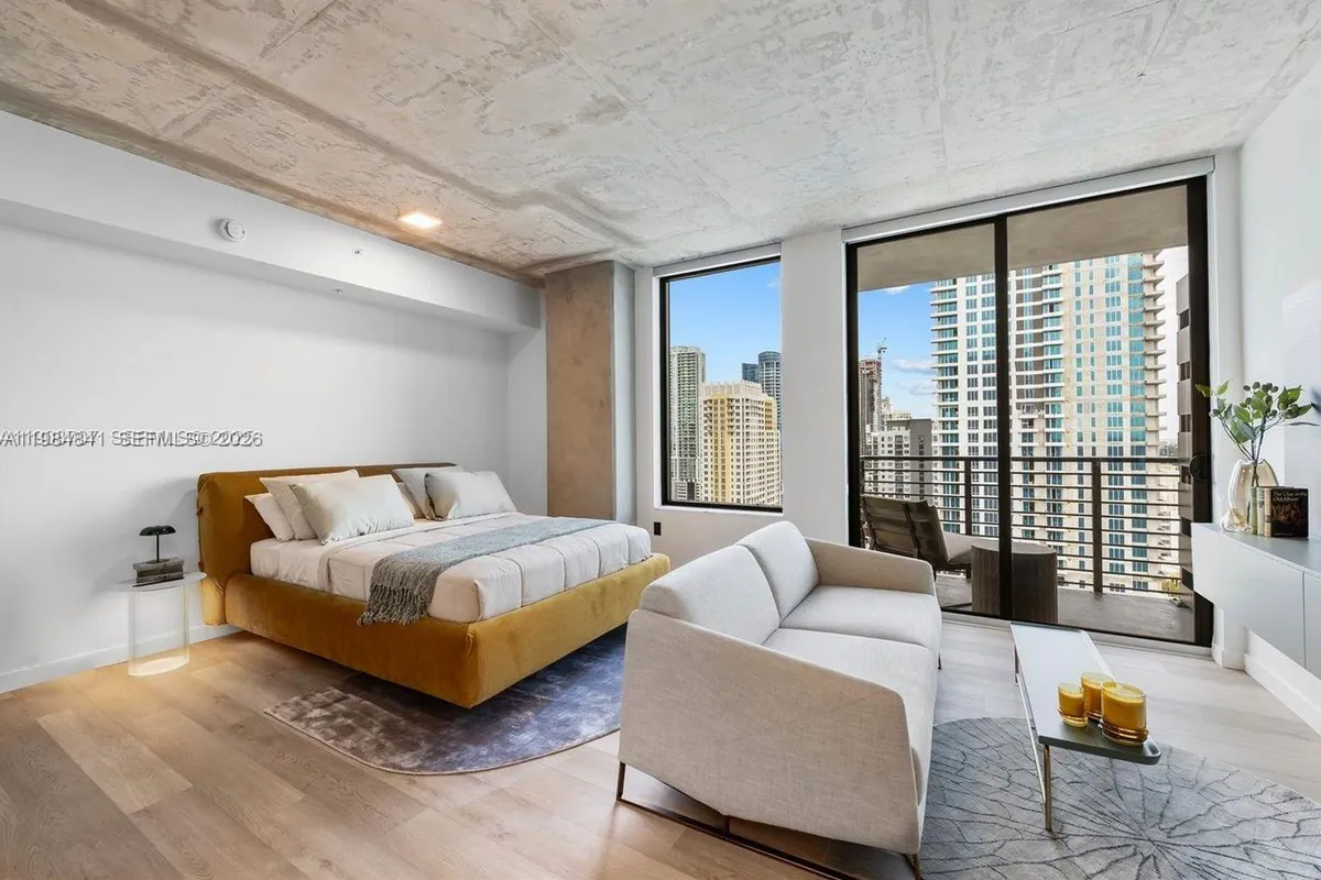 307 SW 5th St, Fort Lauderdale FL 33315