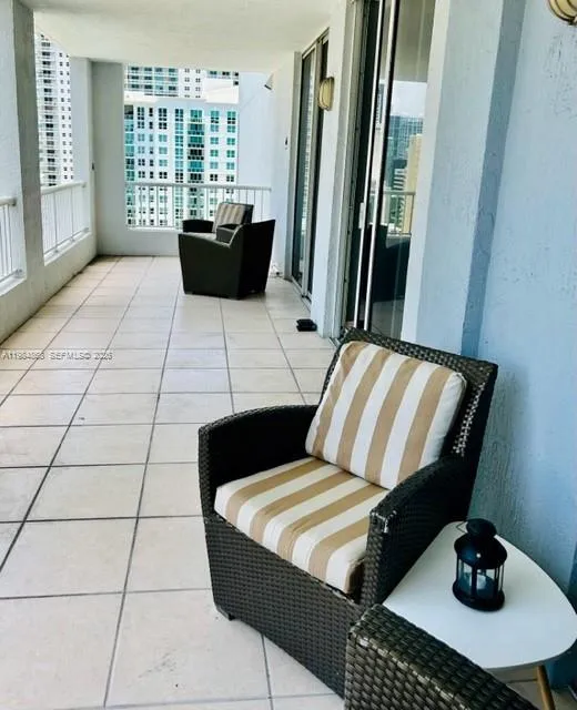 170 SE 14 street # 2207, Miami FL 33131