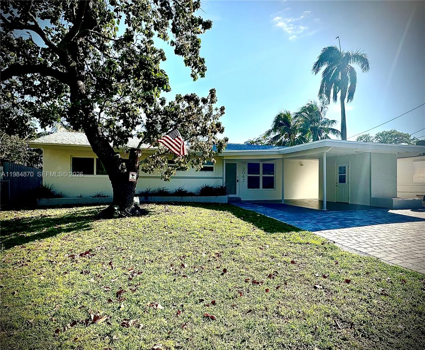 3 bedroom 2 bath for sale at 3042 Hayes St, Hollywood FL 33021