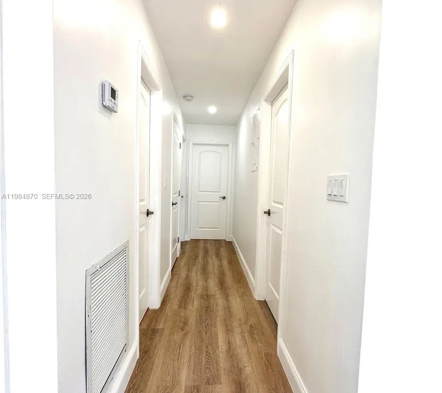 3042 Hayes St, Hollywood FL 33021