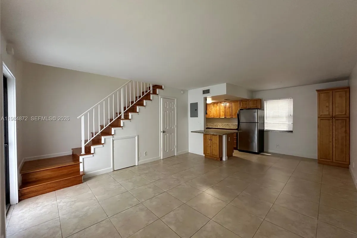 2705 NE 9th Ave # 202, Wilton Manors FL 33334