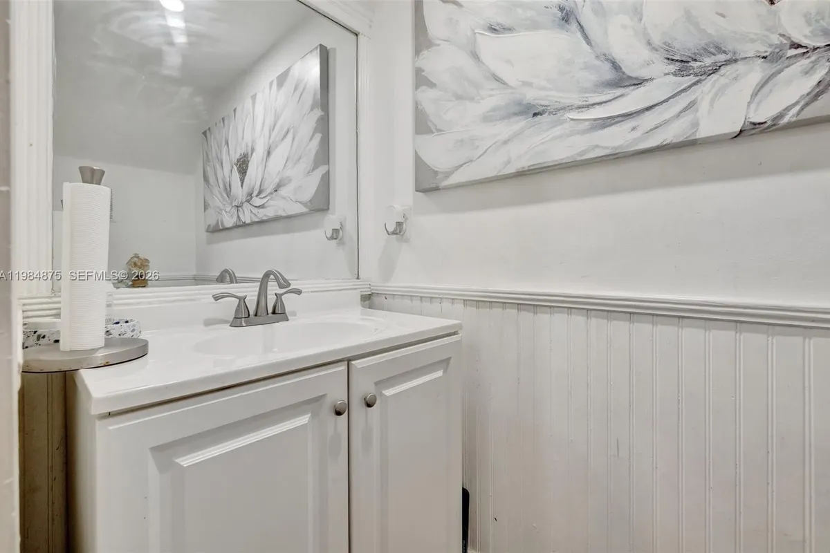 12662 NW 14th St, Sunrise FL 33323