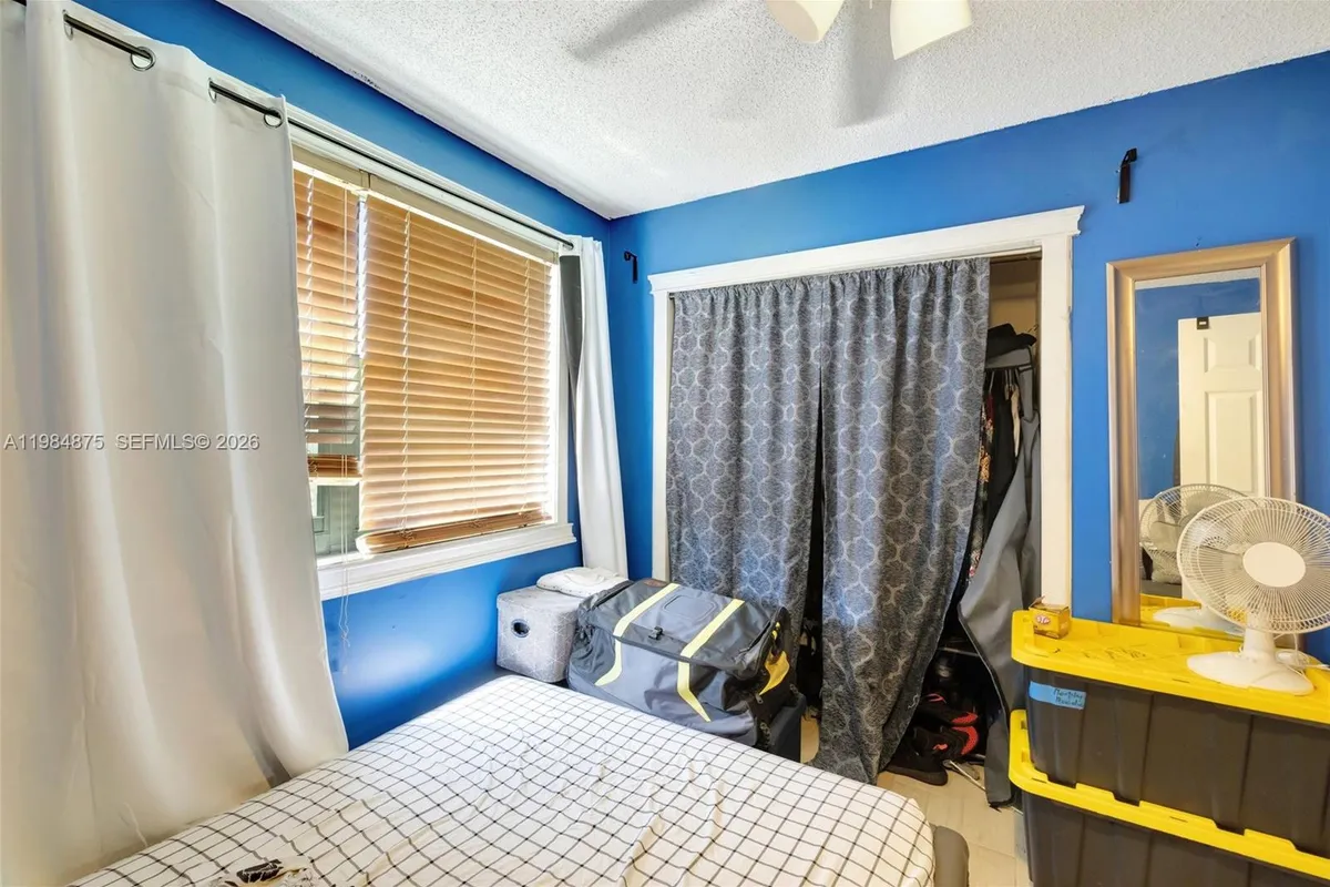 12662 NW 14th St, Sunrise FL 33323