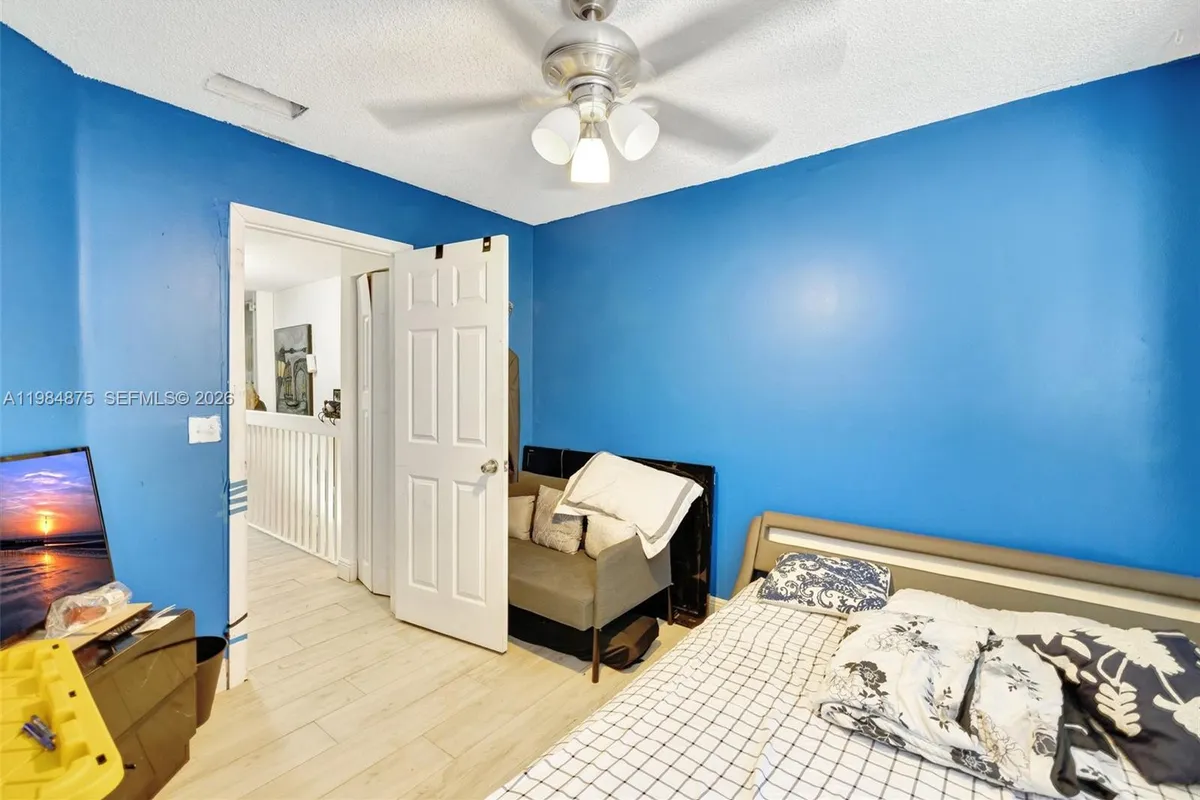 12662 NW 14th St, Sunrise FL 33323