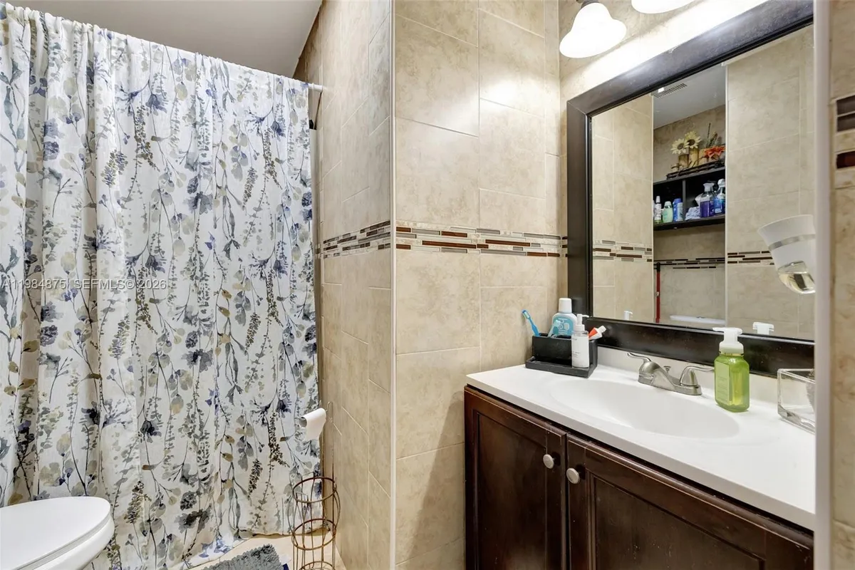 12662 NW 14th St, Sunrise FL 33323