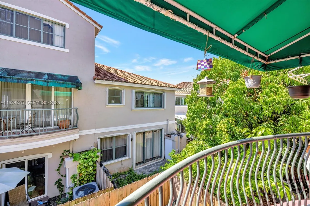 12662 NW 14th St, Sunrise FL 33323