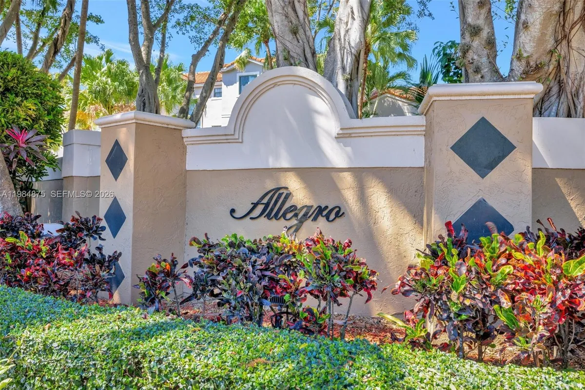 12662 NW 14th St, Sunrise FL 33323