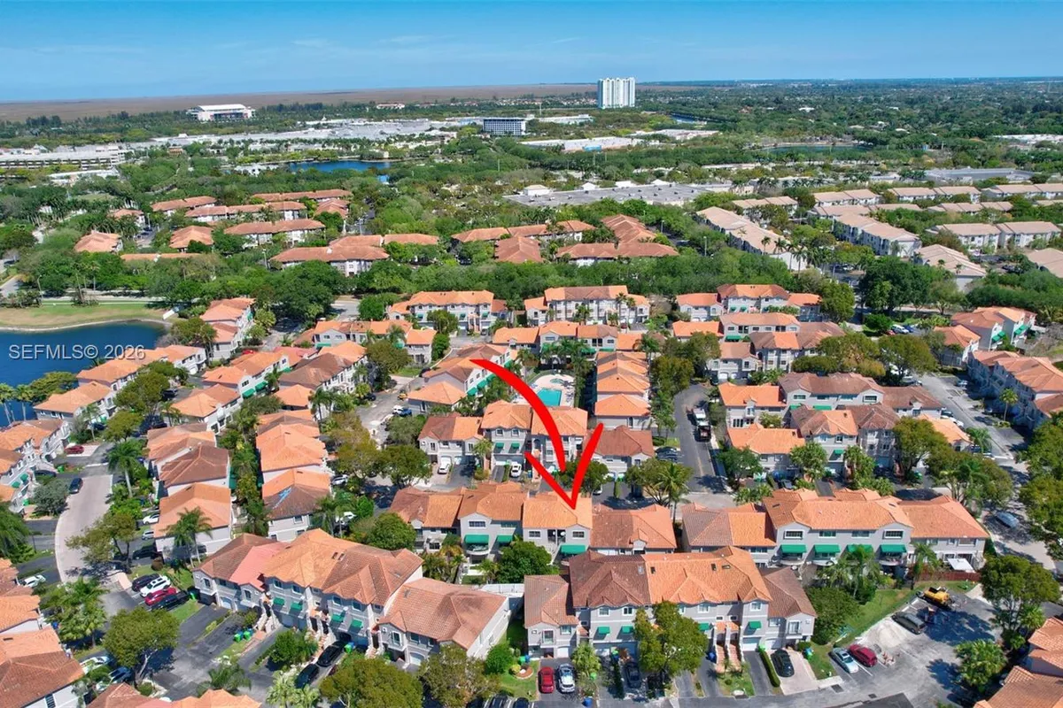 12662 NW 14th St, Sunrise FL 33323