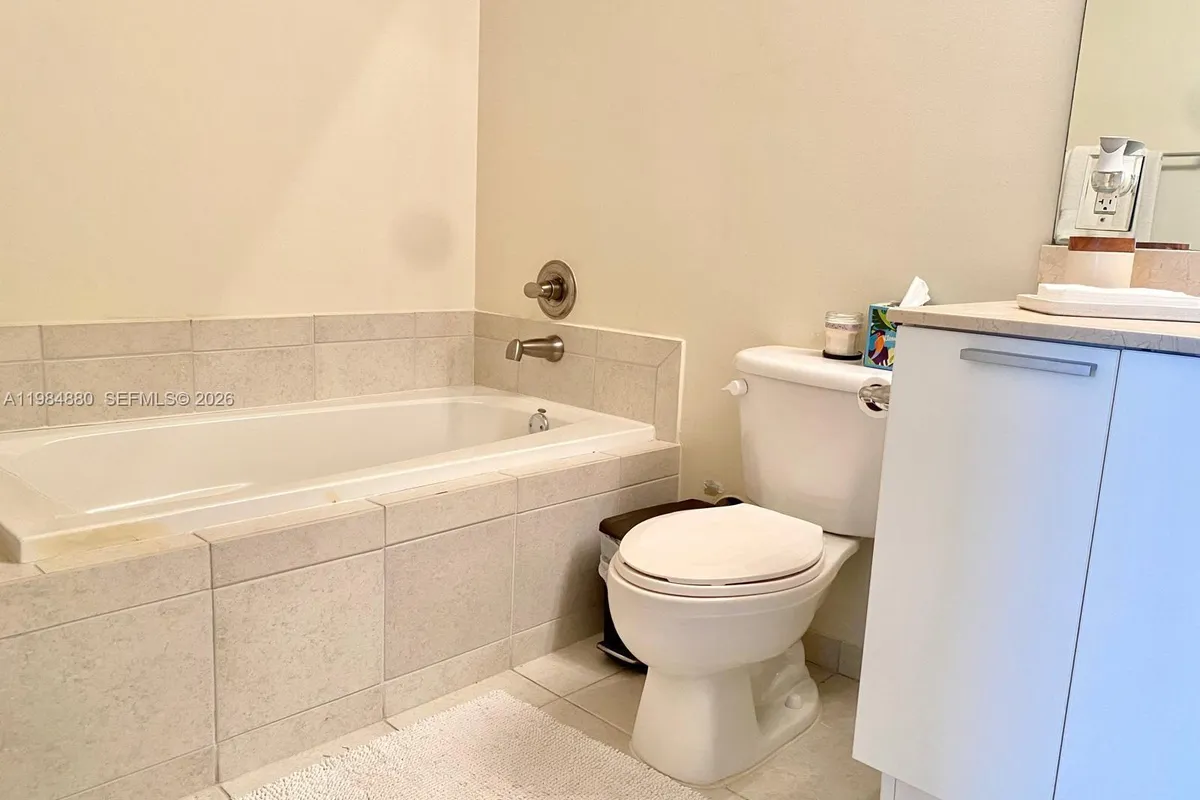 140 S Dixie Hwy # 704, Hollywood FL 33020