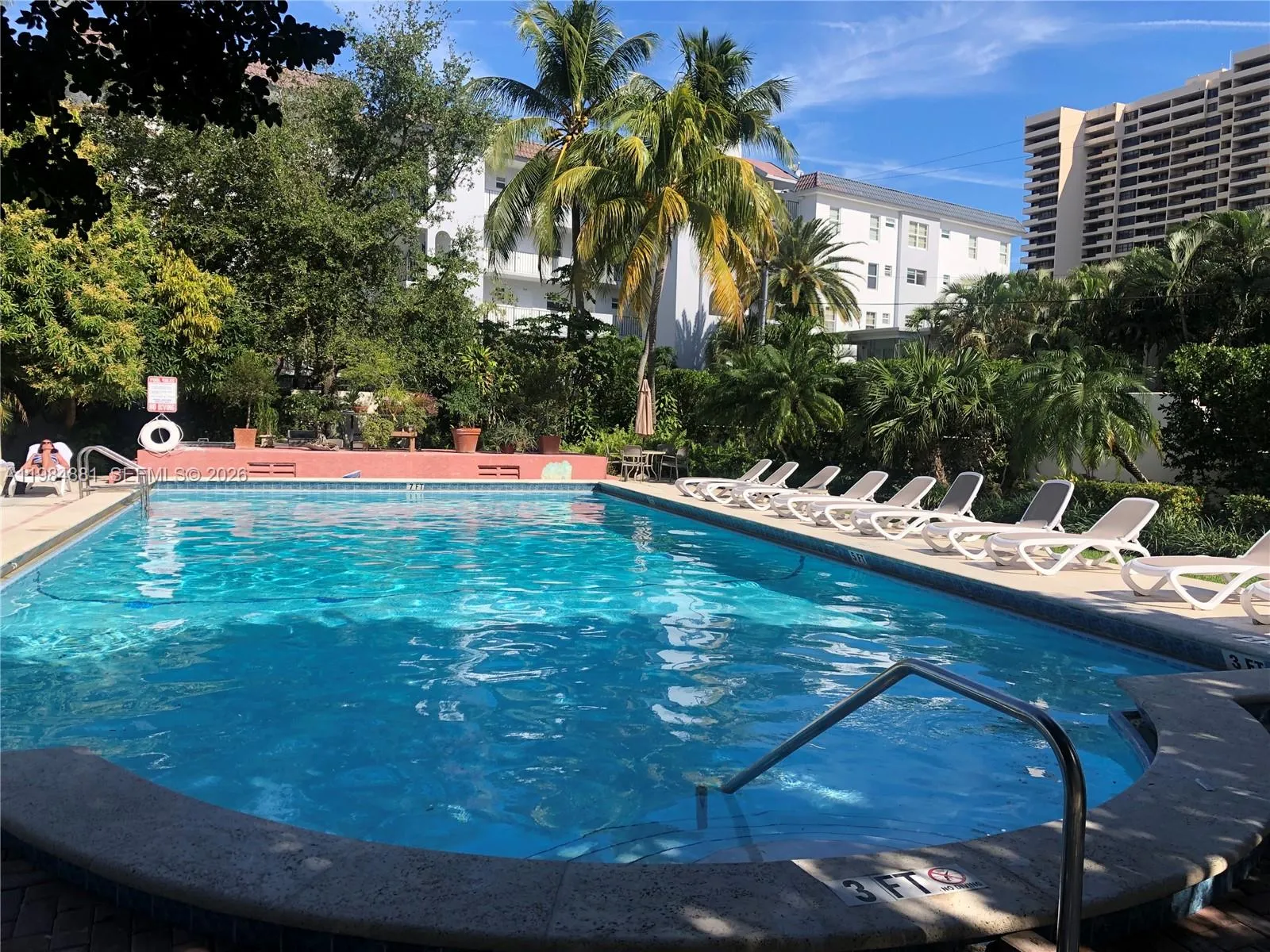 255 W 24th St # 233, Miami Beach FL 33140