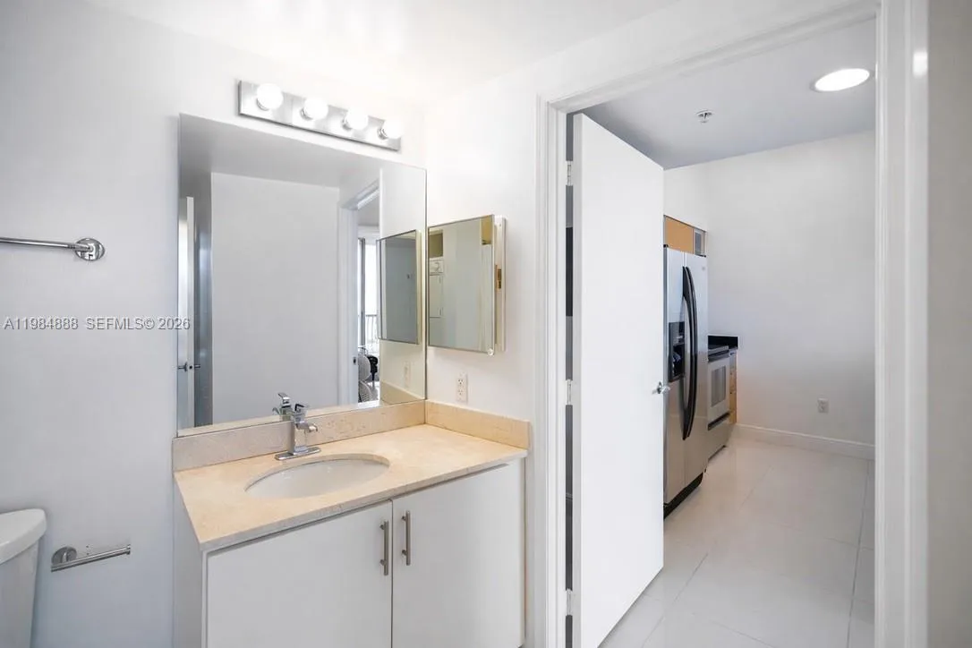 1750 N Bayshore Dr # 3811, Miami FL 33132