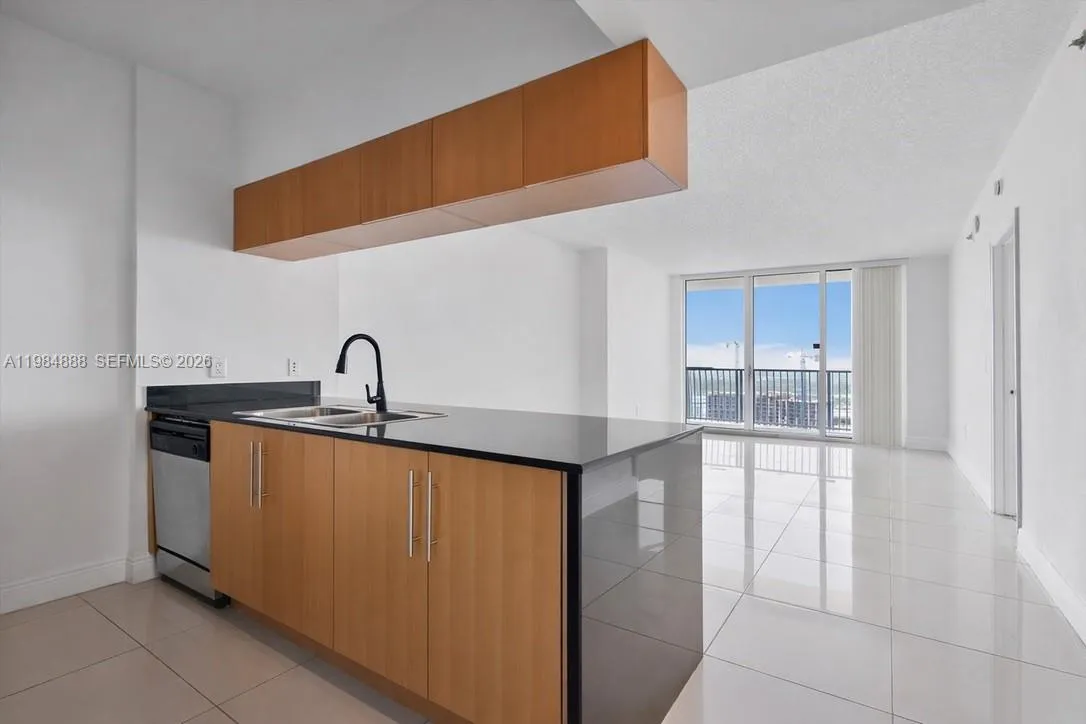 1750 N Bayshore Dr # 3811, Miami FL 33132