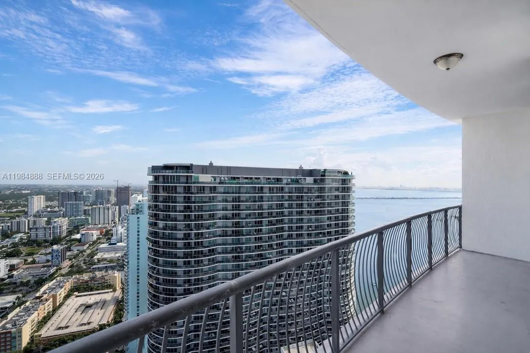 1750 N Bayshore Dr # 3811, Miami FL 33132