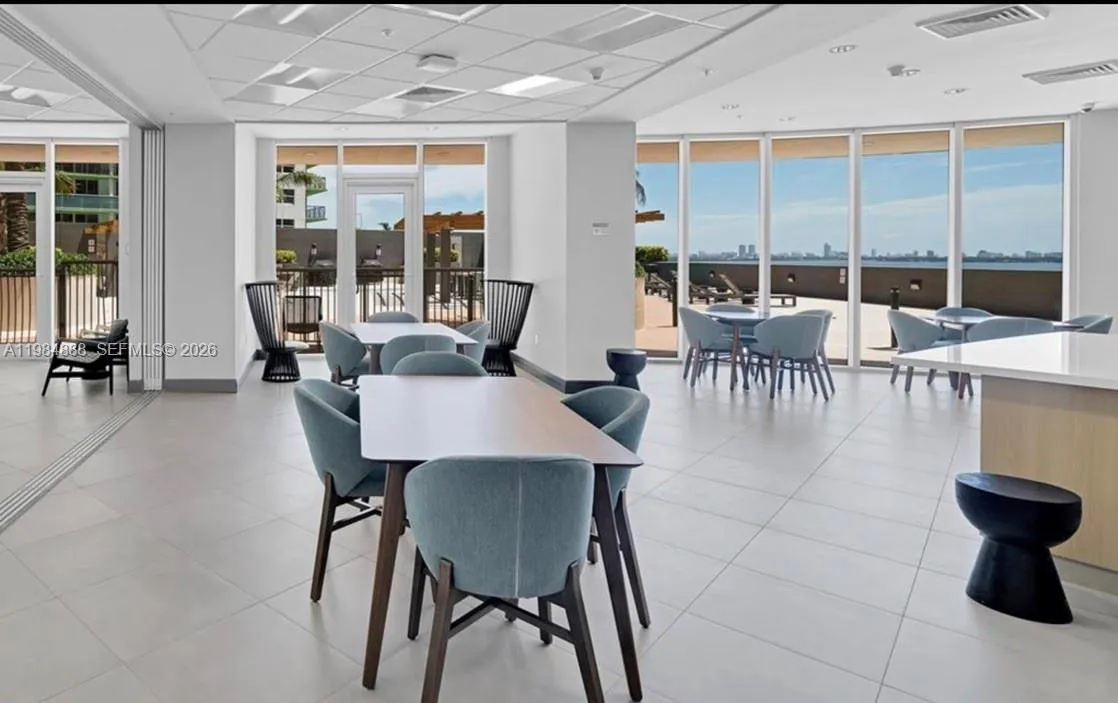 1750 N Bayshore Dr # 3811, Miami FL 33132