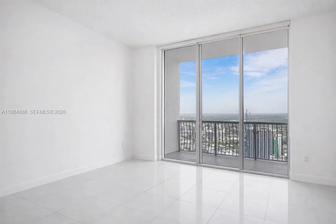 1750 N Bayshore Dr # 3811, Miami FL 33132