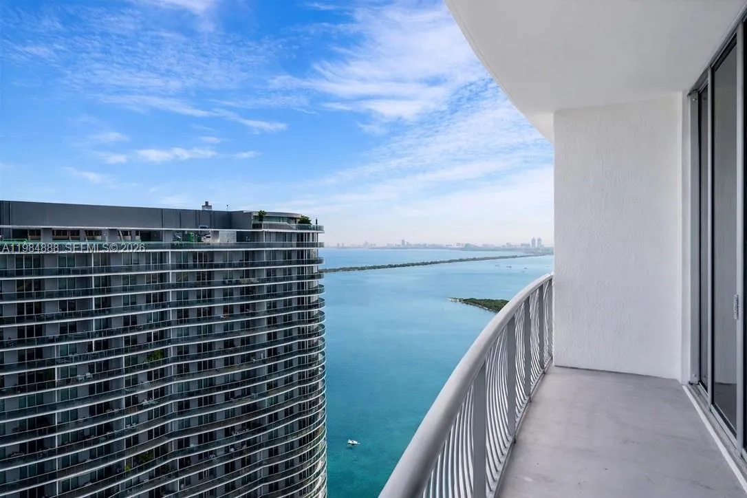 1750 N Bayshore Dr # 3811, Miami FL 33132