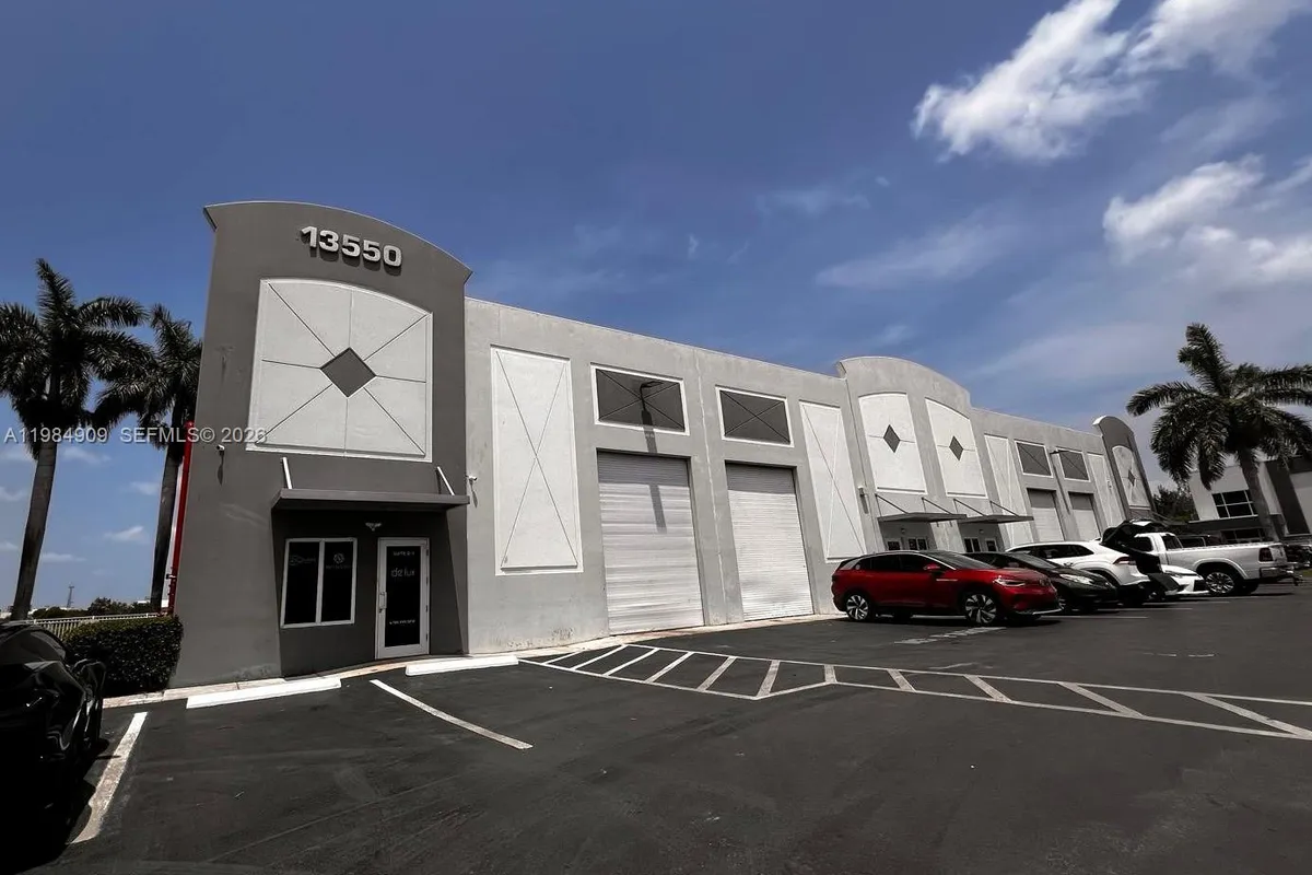 13550 NW 107th Ave # 3, Hialeah Gardens FL 33018