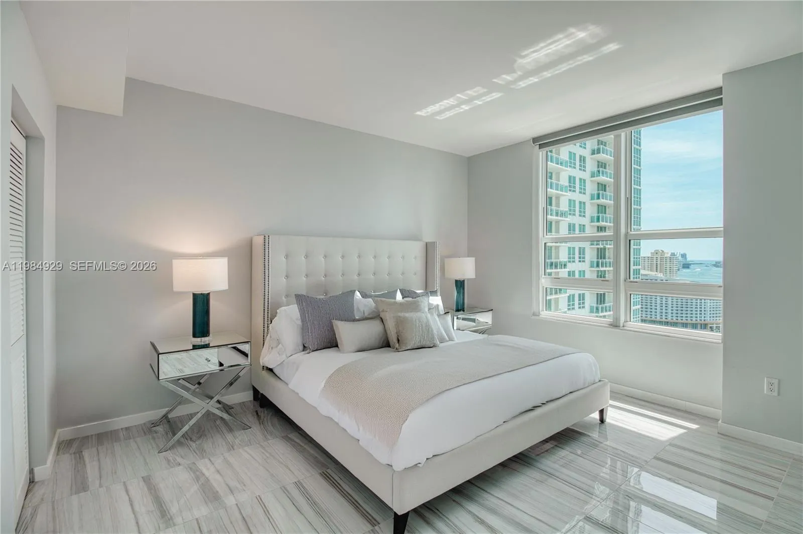 951 Brickell Ave # 2902, Miami FL 33131