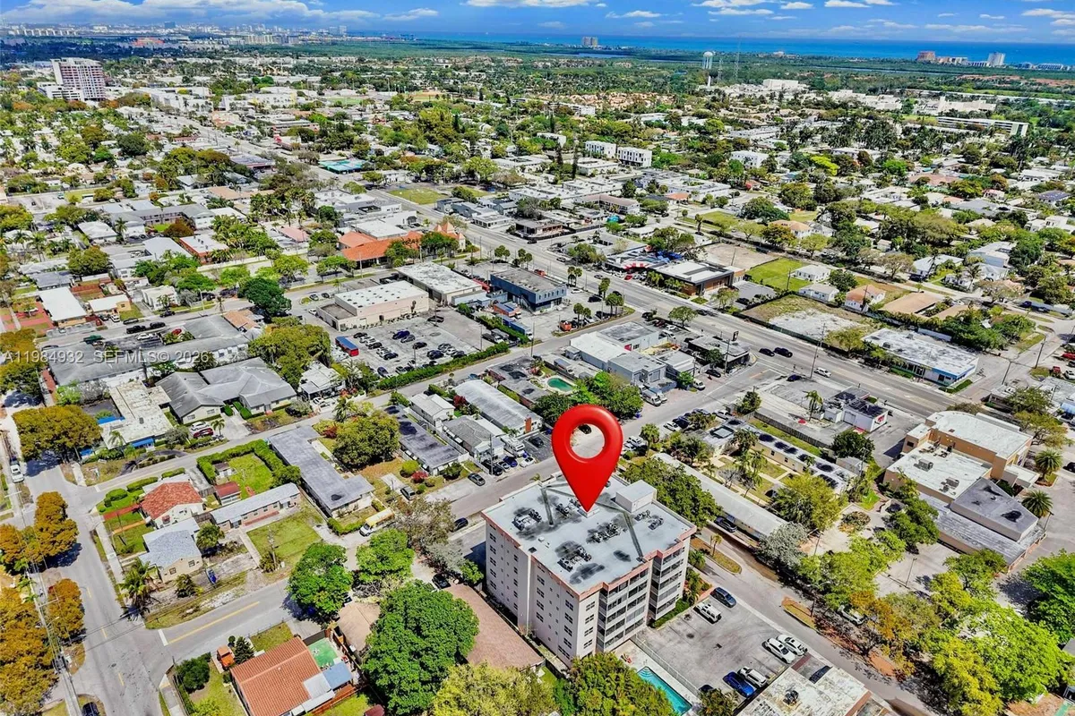 1830 Dixieanna St # 102, Hollywood FL 33020