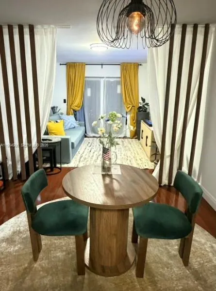 1033 Lenox Ave # 303, Miami Beach FL 33139