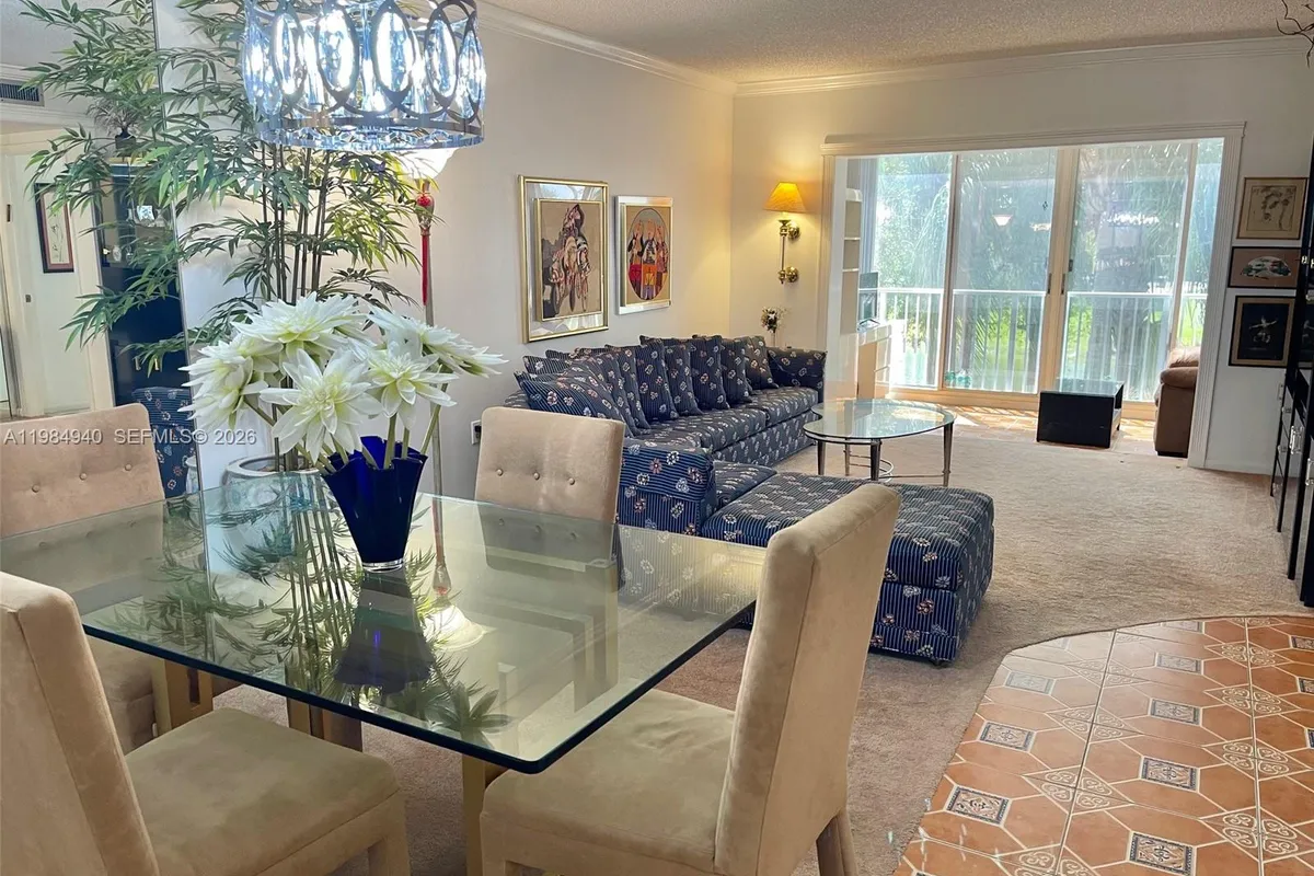 3850 Washington St # 214, Hollywood FL 33021