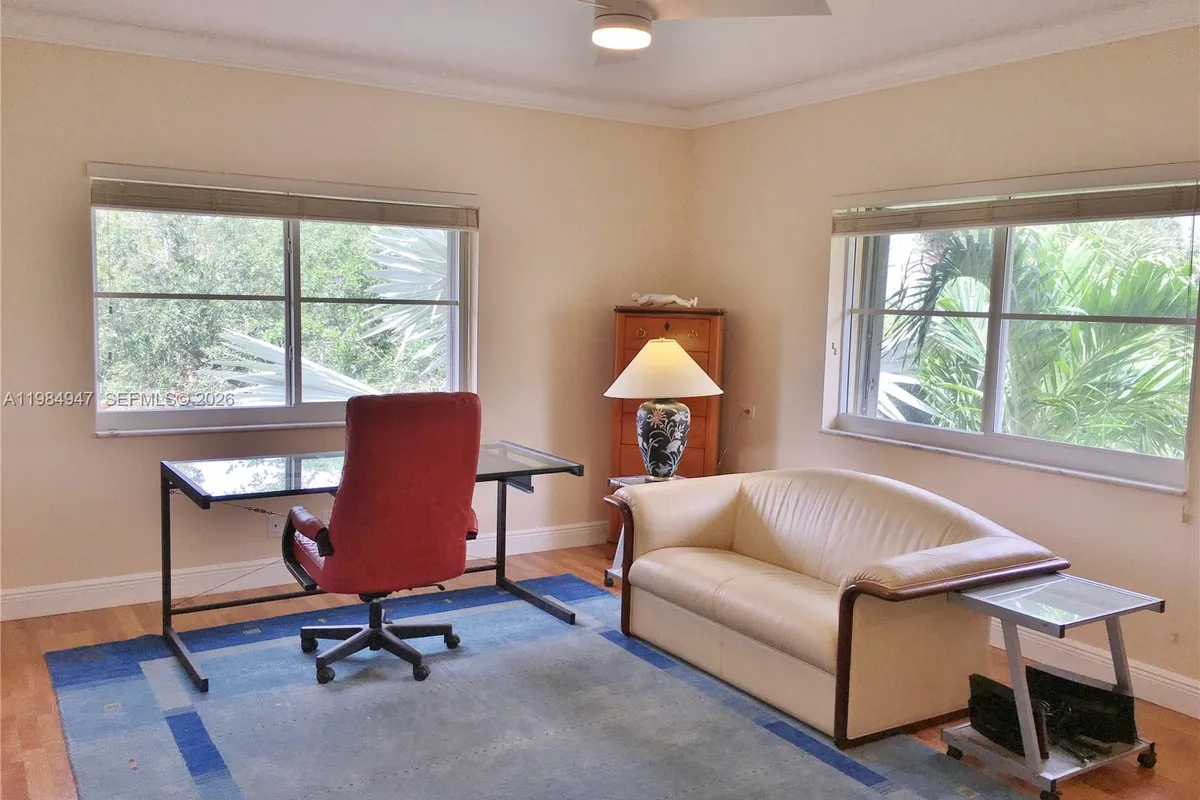 100 Edgewater Dr # 342, Coral Gables FL 33133