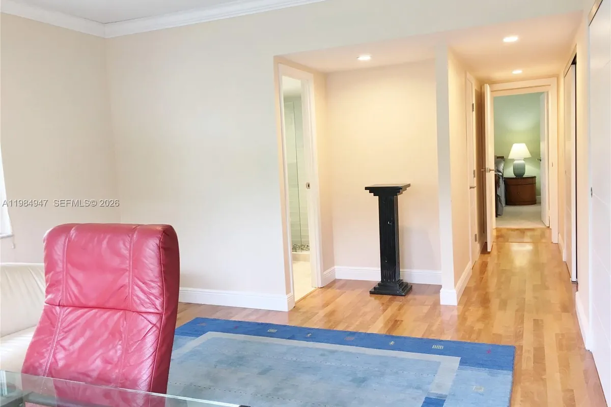 100 Edgewater Dr # 342, Coral Gables FL 33133