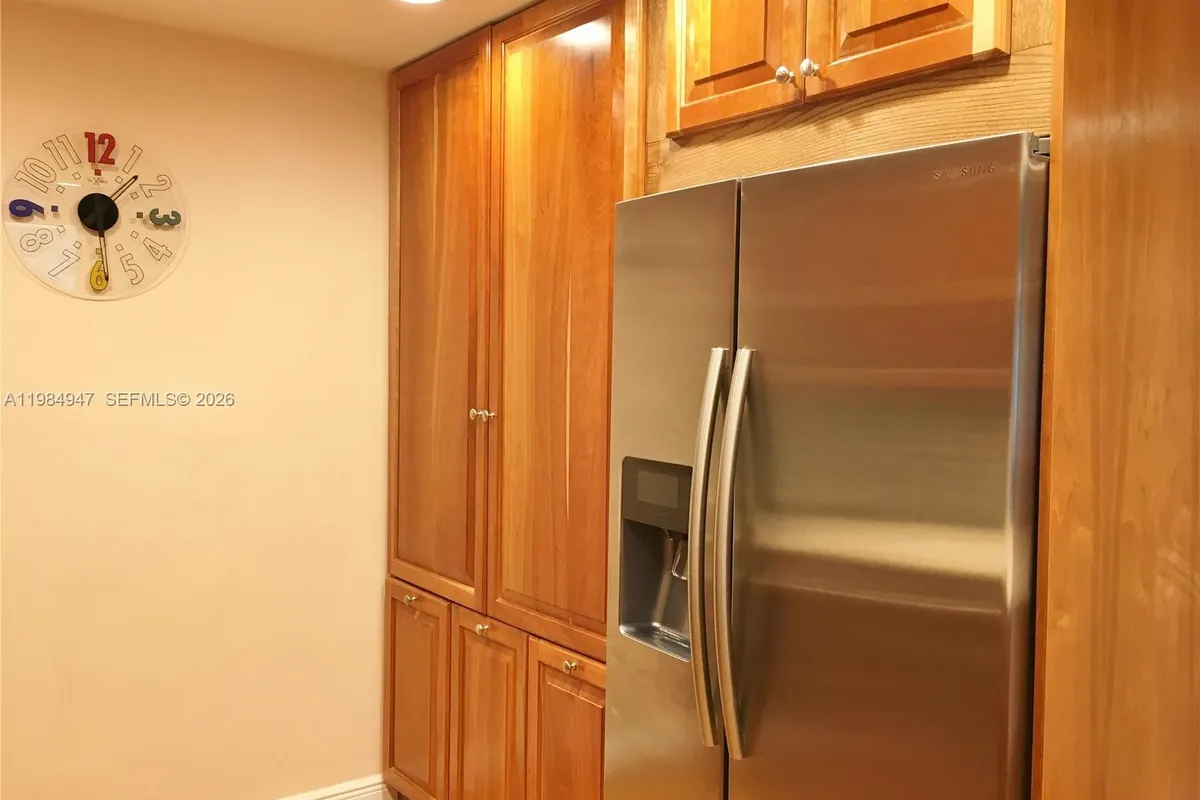 100 Edgewater Dr # 342, Coral Gables FL 33133