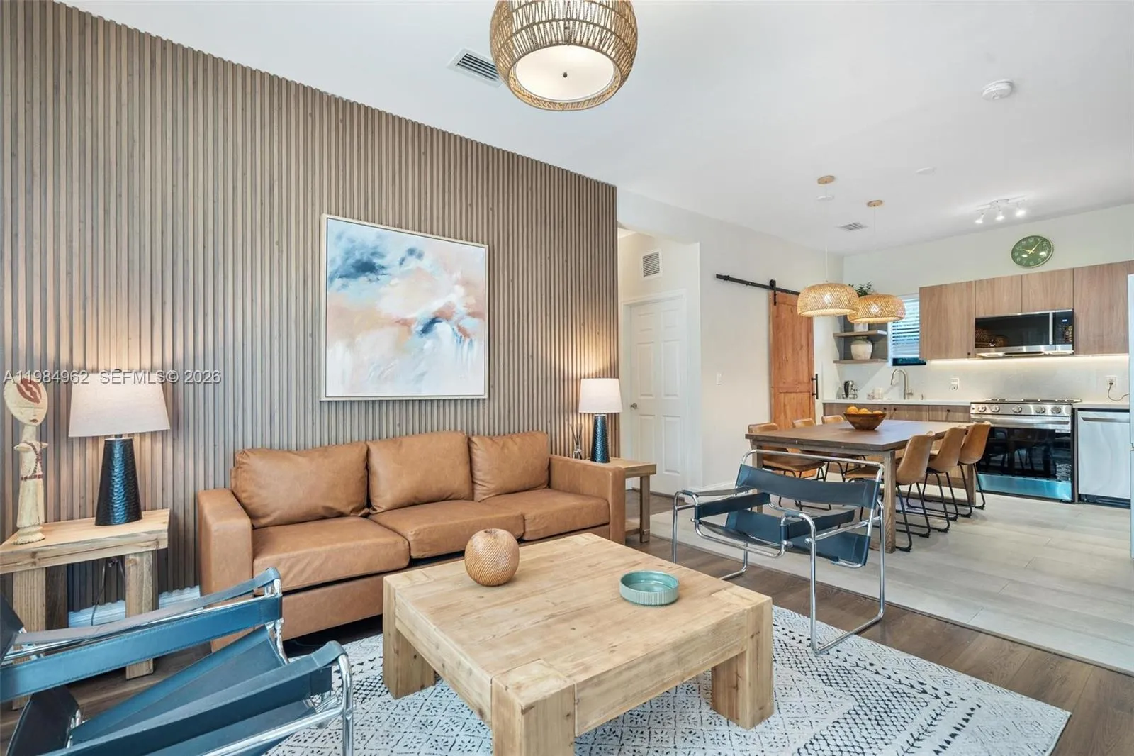 920 SW 9th St, Miami FL 33130