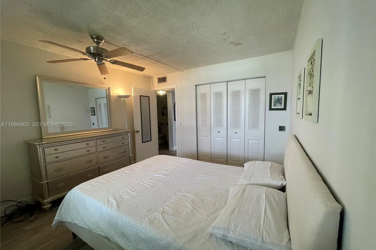 279 Markham M # M, Deerfield Beach FL 33442