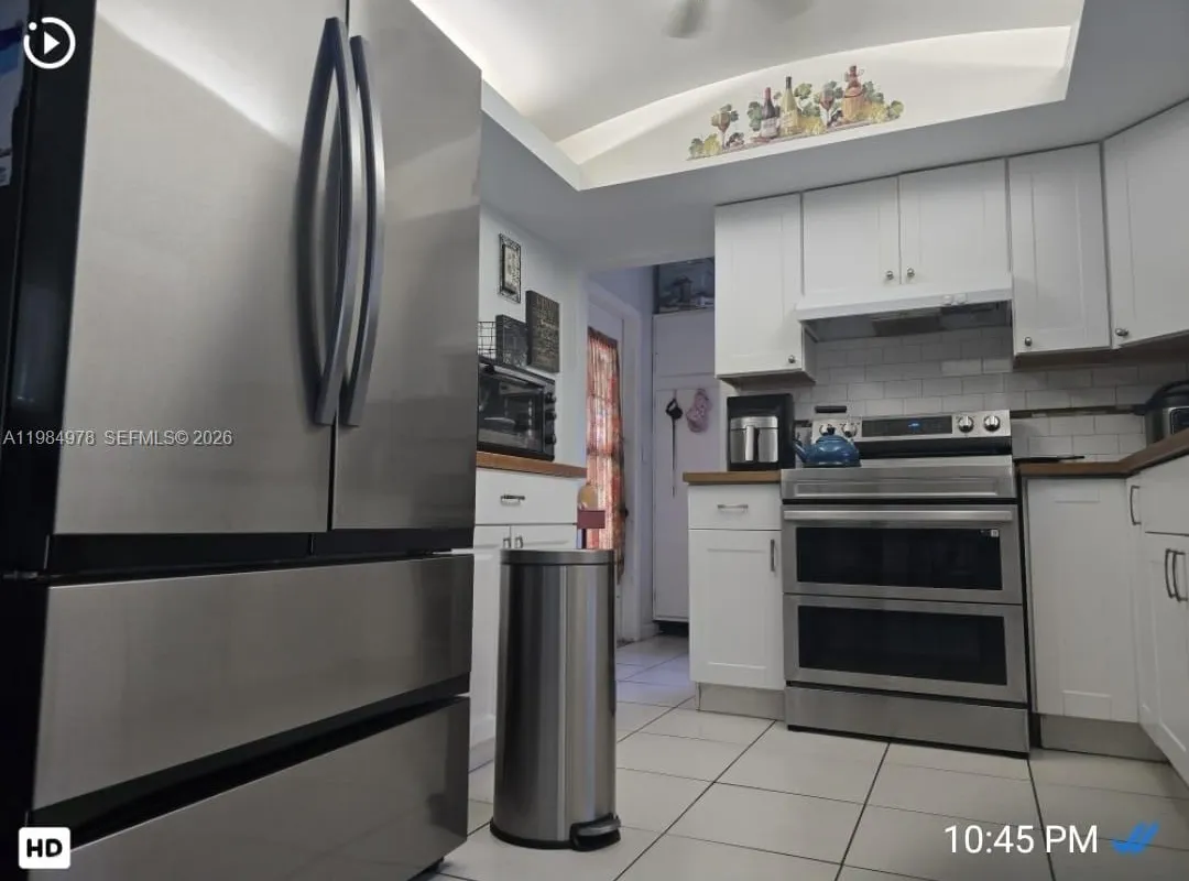 2321 N 57th Ave, Hollywood FL 33021