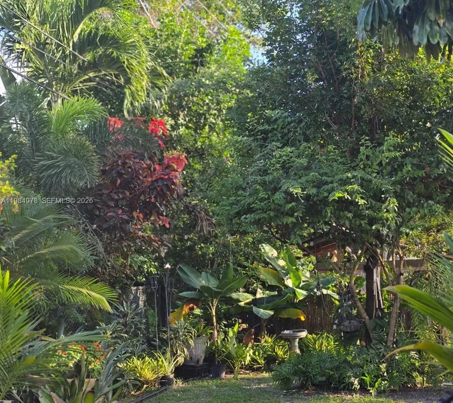 2321 N 57th Ave, Hollywood FL 33021