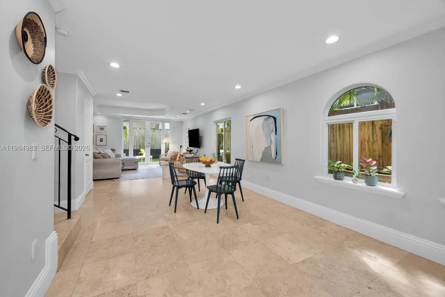 3273 Matilda St, Miami FL 33133