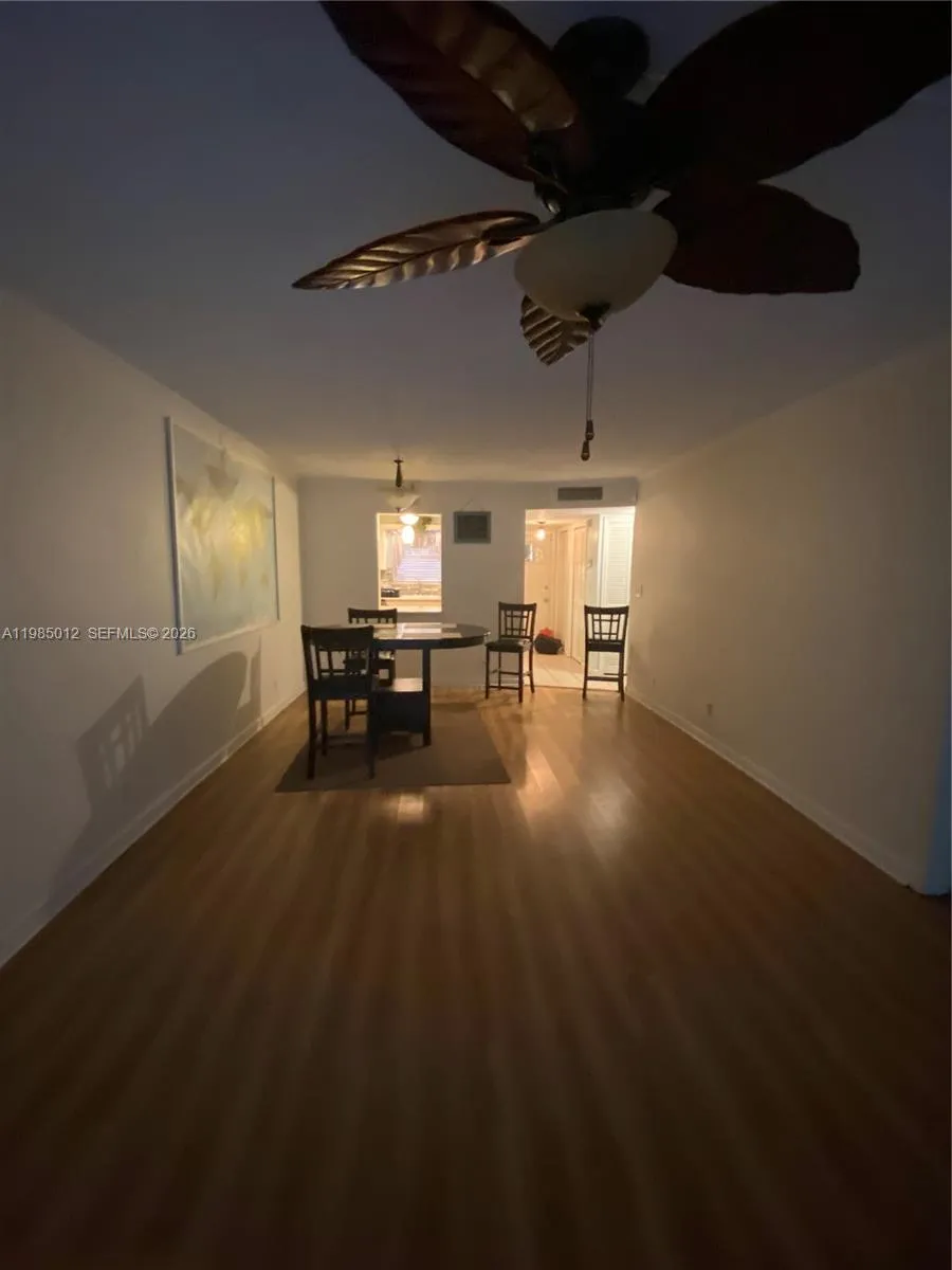 5100 SW 64th Ave # 202, Davie FL 33314