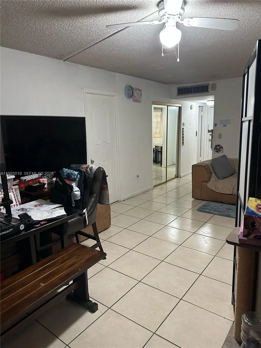 16410 Miami Dr # 406, North Miami Beach FL 33162