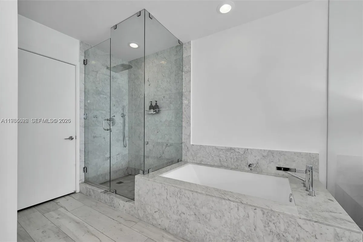 480 NE 31st St # 4805, Miami FL 33137