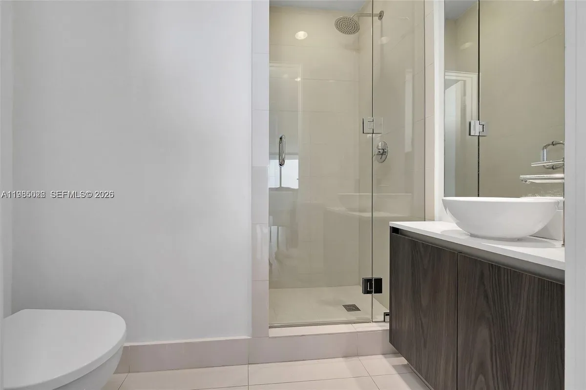 480 NE 31st St # 4805, Miami FL 33137