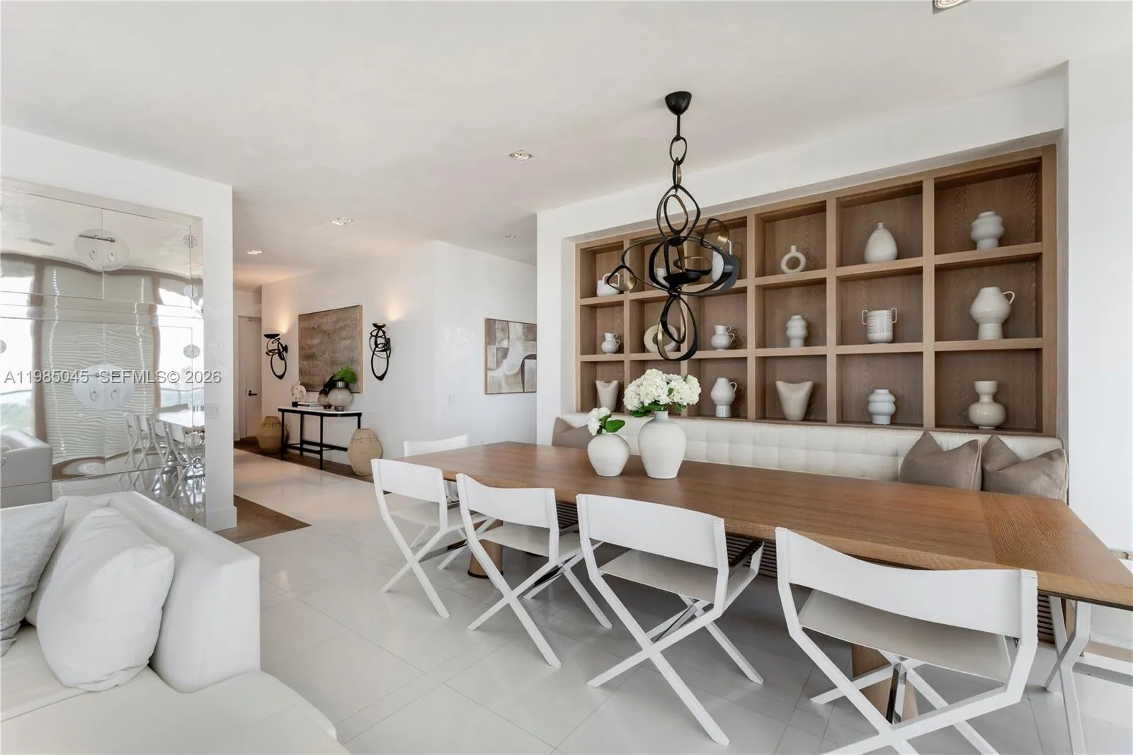 800 S Pointe Dr # 901, Miami Beach FL 33139