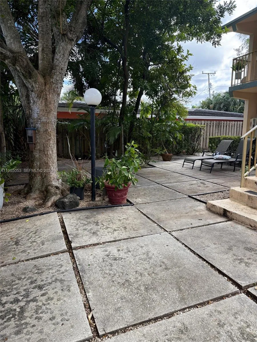 2624 NE 30th Pl # 101B, Fort Lauderdale FL 33306
