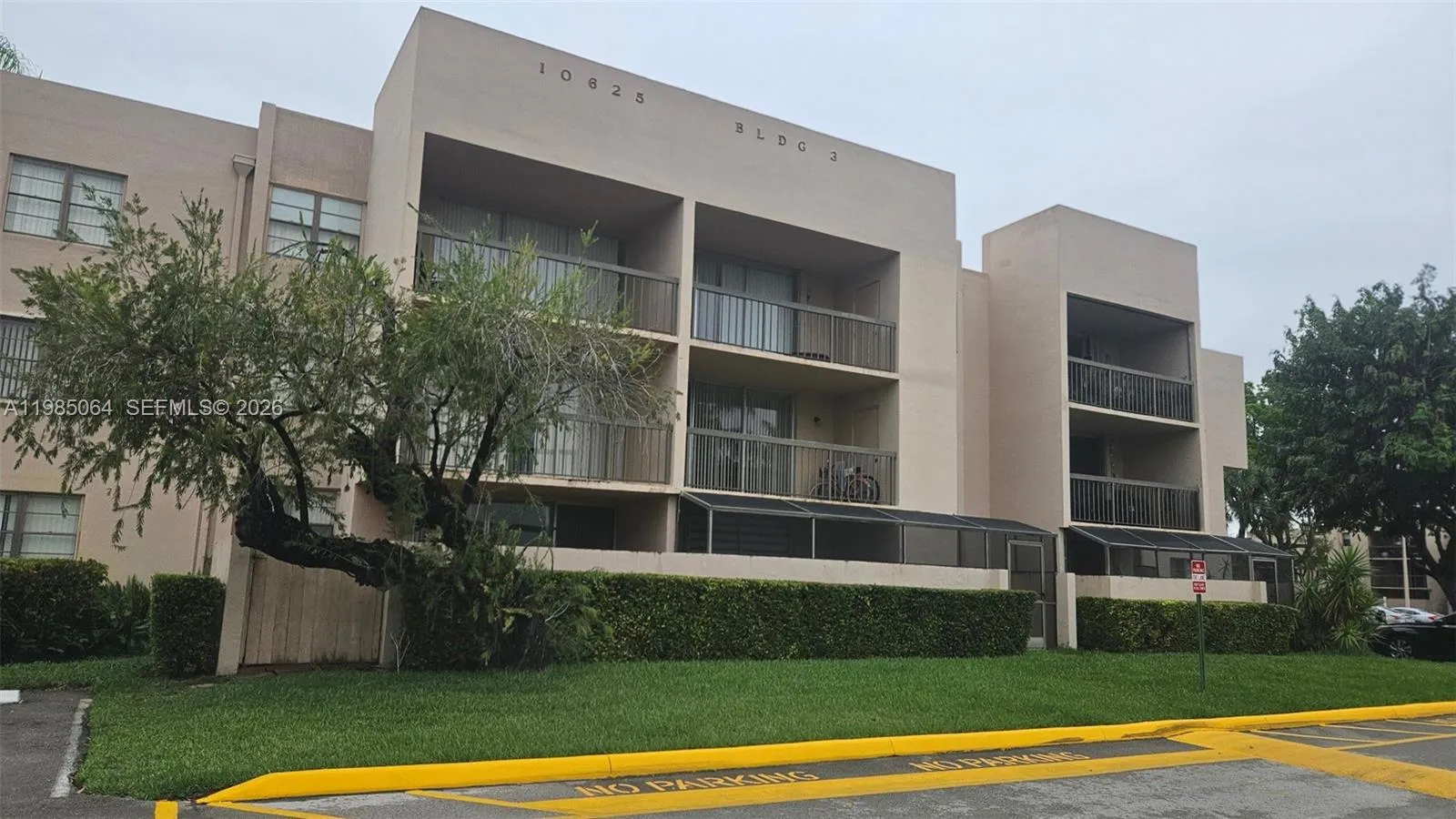 10625 SW 112th Ave # 216, Miami FL 33176