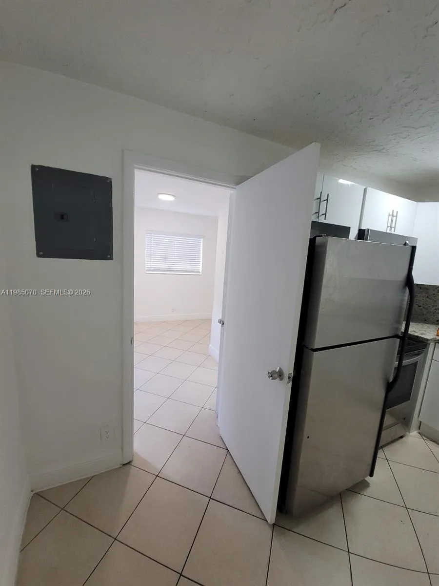 2910 NW 6th Ct # 2, Pompano Beach FL 33069