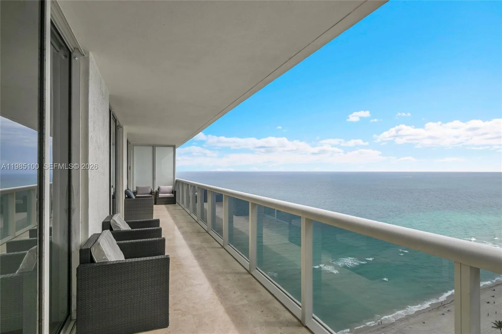 1830 S Ocean Dr # 3104, Hallandale Beach FL 33009
