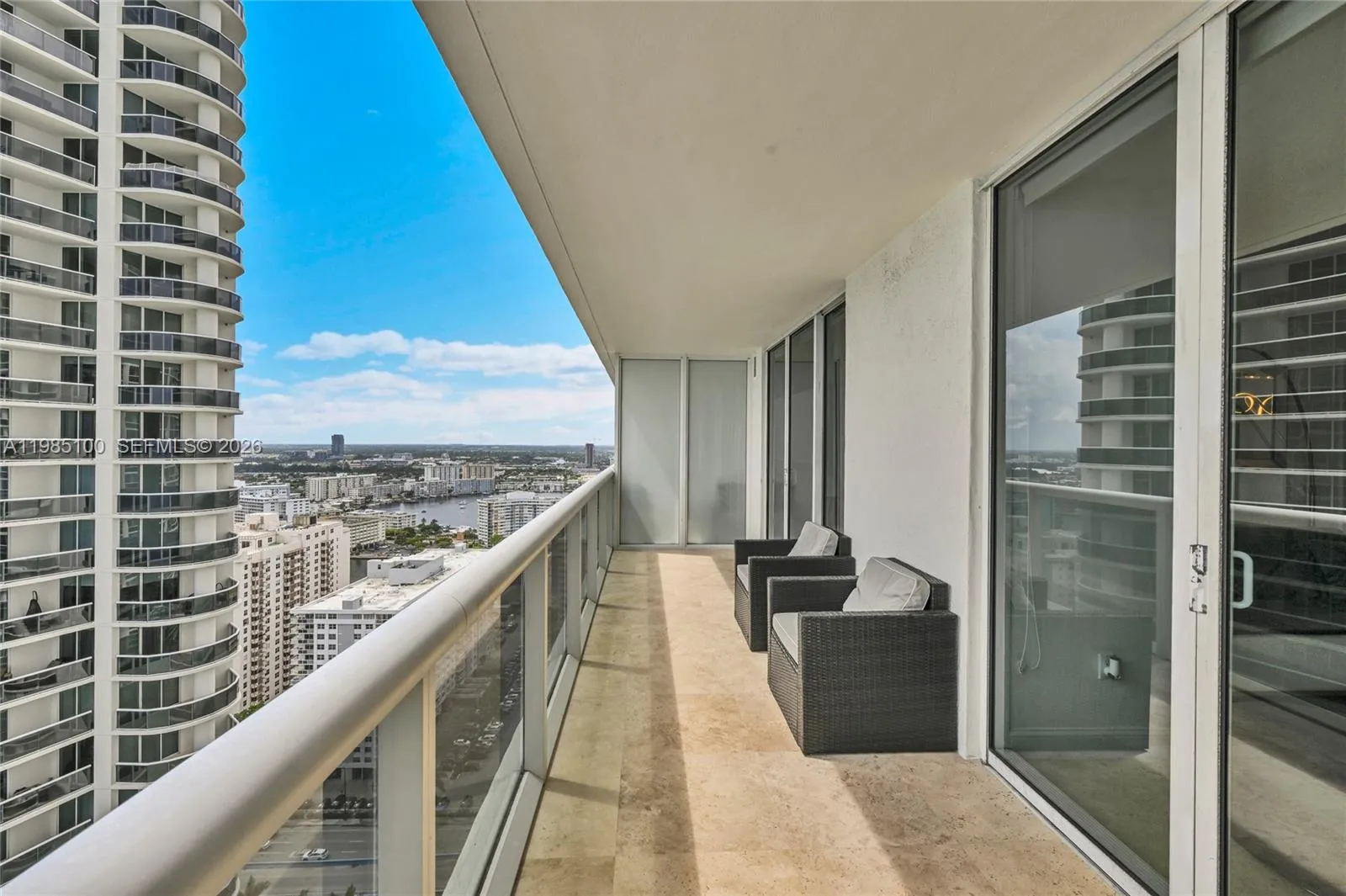 1830 S Ocean Dr # 3104, Hallandale Beach FL 33009