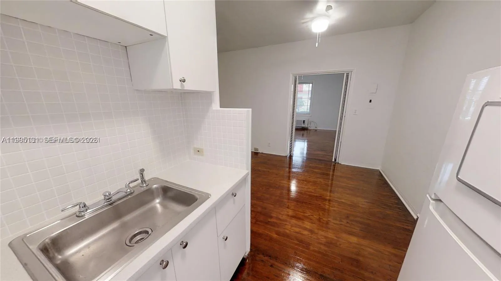 639 12th St # 3, Miami Beach FL 33139