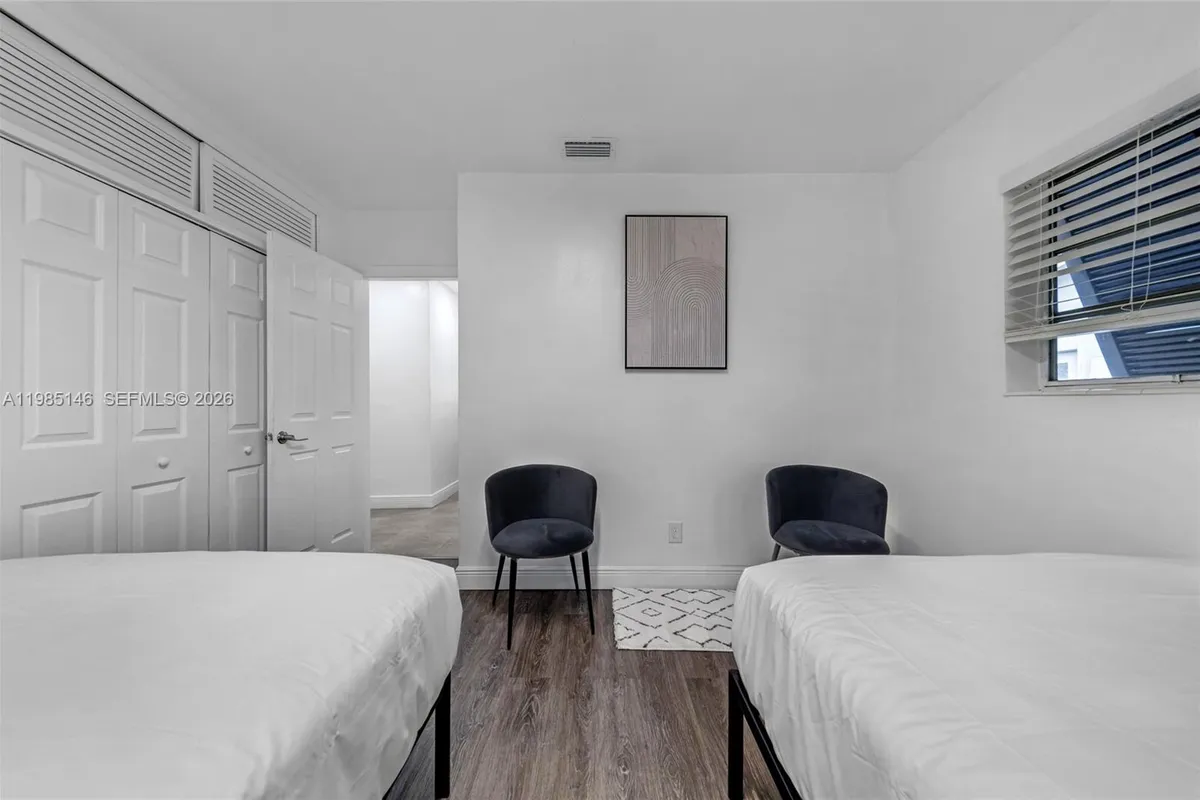 8420 Pasadena Blvd, Pembroke Pines FL 33024