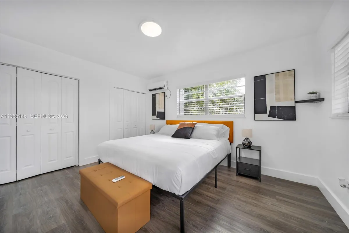 8420 Pasadena Blvd, Pembroke Pines FL 33024