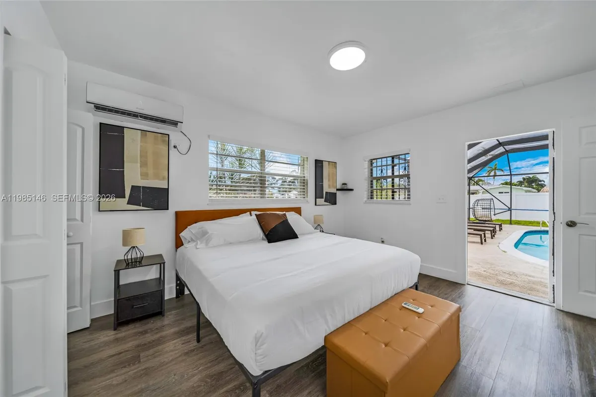 8420 Pasadena Blvd, Pembroke Pines FL 33024